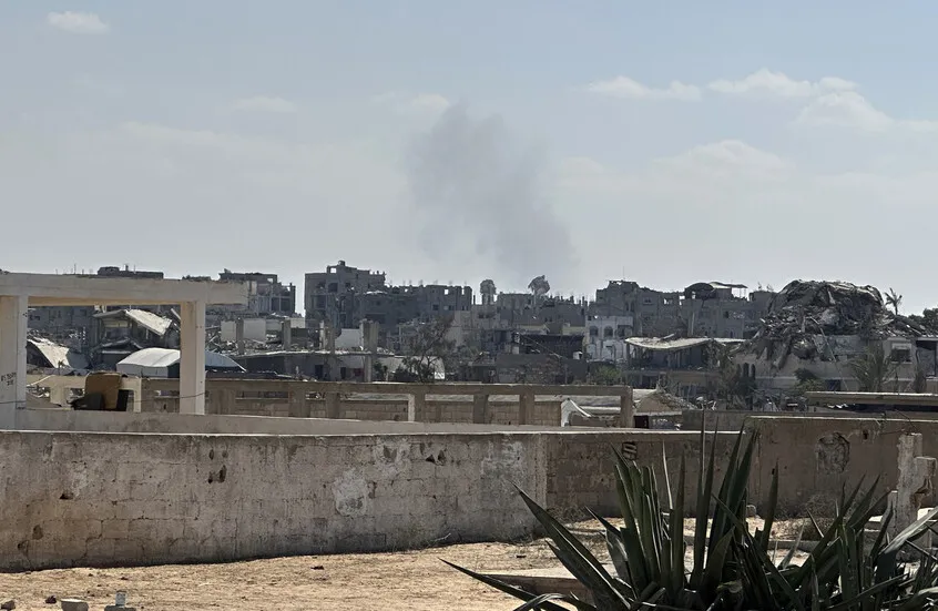 الإعلام العبري يكشف عن عرض إسرائيلي لمقاتلي حماس المحاصرين بأنفاق رفح